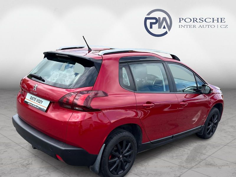 Peugeot 2008 1.6 BlueHDI ACTIVE 73 kW - fotka 2 z 30