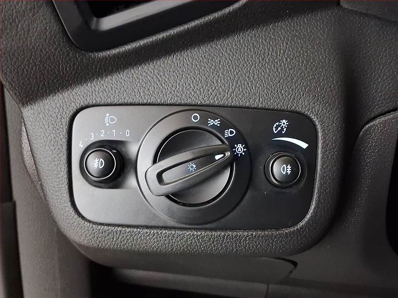 Ford Kuga (2019) 1.5 EcoBoost, ČR,1.maj - fotka 16 z 21