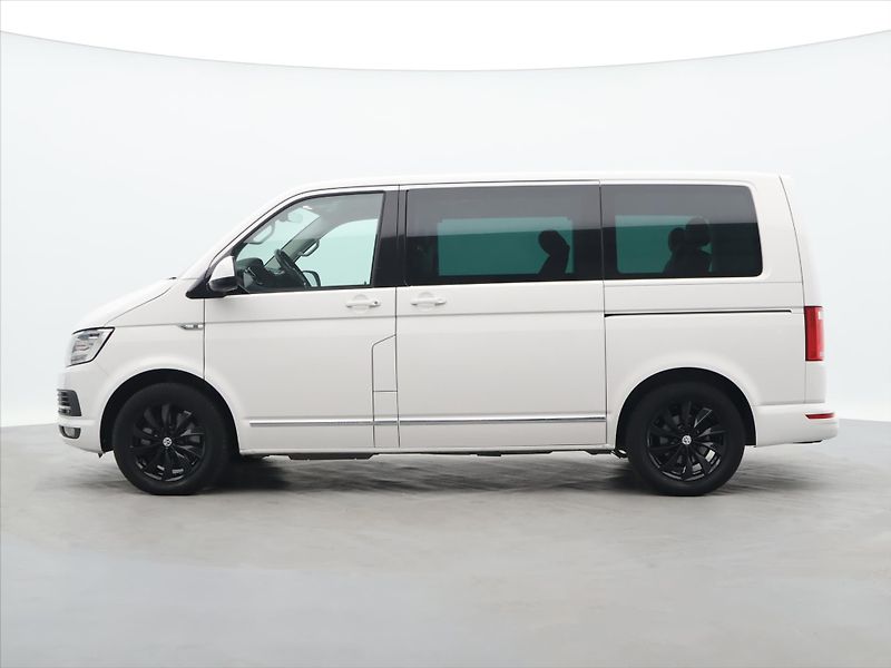 Volkswagen Multivan 2,0 TDI 150kW Highline DSG 4x4 - fotka 4 z 36