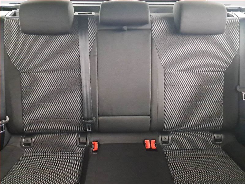 Škoda Octavia (2014) 1.6 TDI, Tempomat - fotka 10 z 19