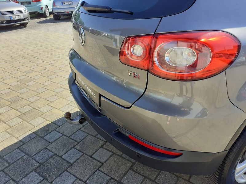 Volkswagen Tiguan (2009) 1.4 TSi 4x4 - fotka 17 z 22
