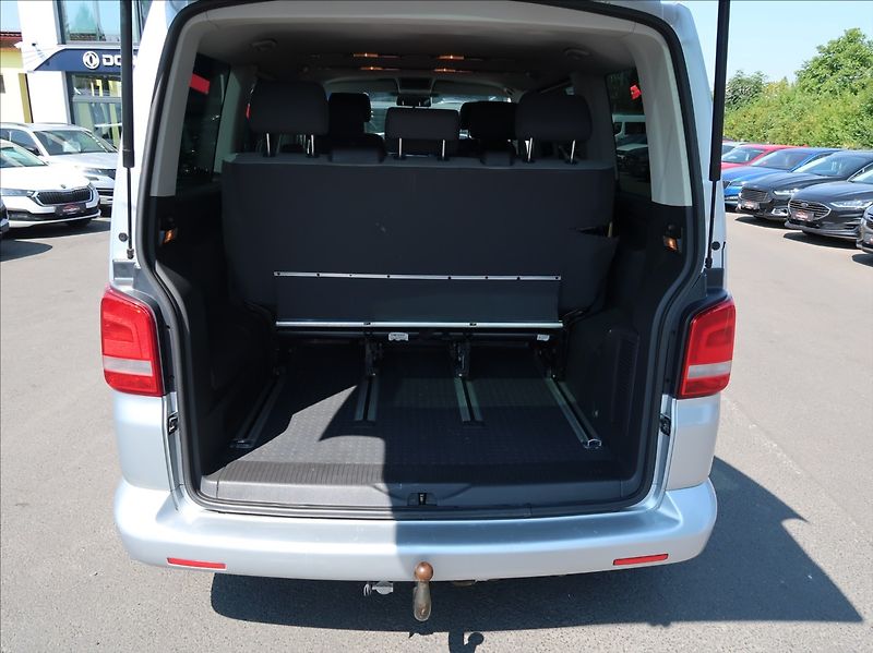 Volkswagen Multivan 2,0 TDi,103kW,7míst,tažné,DPH - fotka 21 z 21