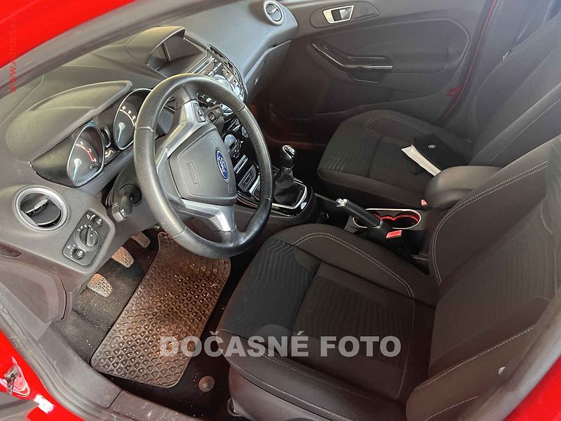 Ford Fiesta (2014) 1.0 EB, serv. kniha, digi ac - fotka 3 z 3