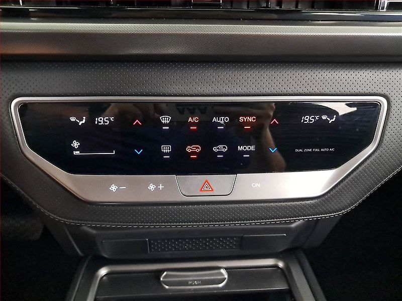 SsangYong Rexton (2024) 2.2 Diesel - fotka 18 z 22