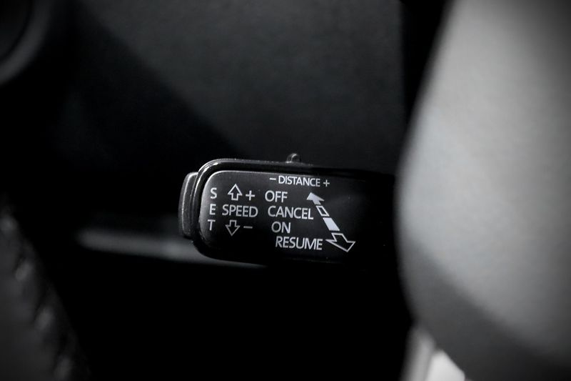 Škoda Octavia 3 Combi 1.4 TSI 110 kW DSG - fotka 31 z 36