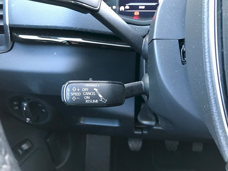 Škoda Karoq (2024) SEL TS 110/1.5 M6F - fotka 6 z 24