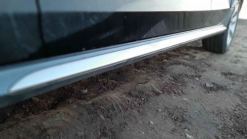 Audi A4 Allroad je reprezentativní a téměř k nerozeznání od většího allroadu odvozeného od A6. 2