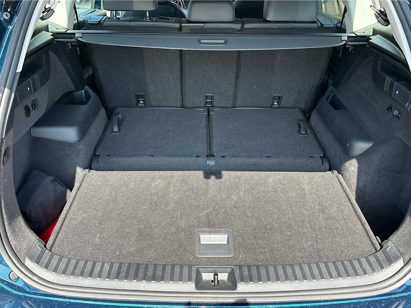 Volkswagen Tayron 2,0 TDI / 142 kW 4M Life, Tažn - fotka 14 z 22
