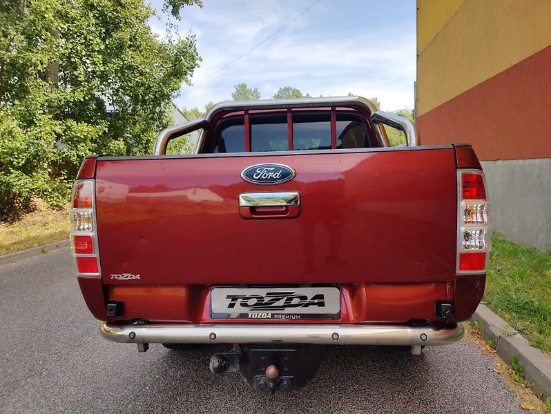 Ford Ranger 3,0 TDCi 4WD /automat /u - fotka 4 z 29