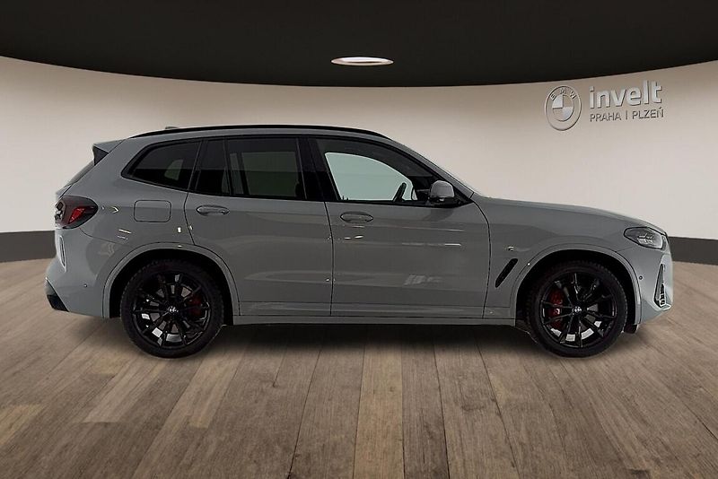 BMW X3 xDrive30d - fotka 2 z 25