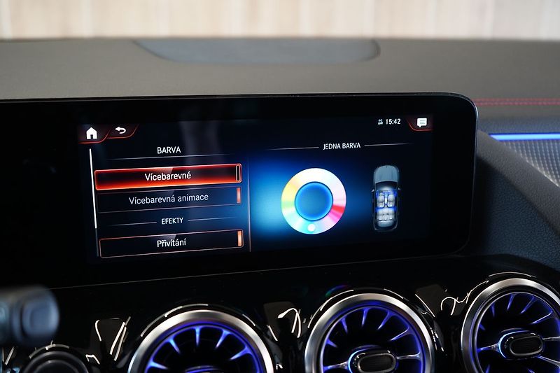 Mercedes-Benz EQA 250, AMG Line, Tažné,  KEYLESS - fotka 34 z 46