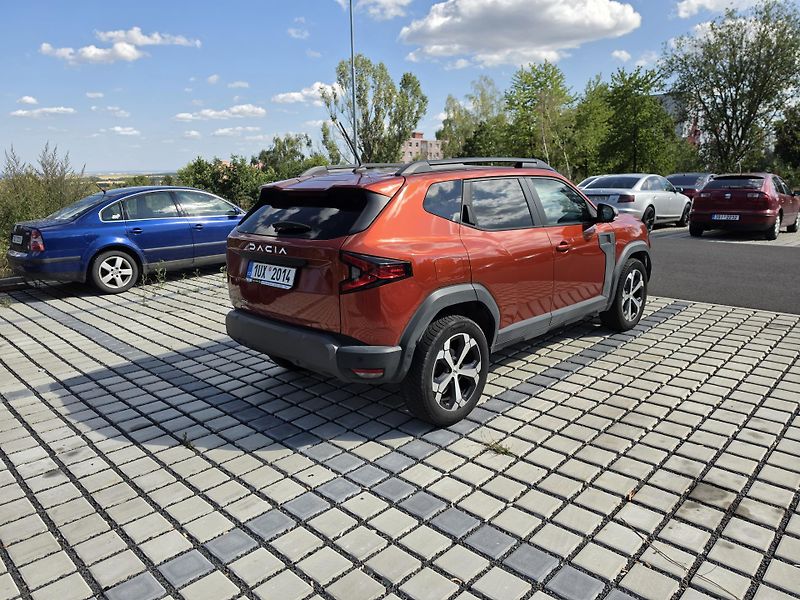Dacia Duster (2024) Duster III Journey LPG 360° - fotka 5 z 16