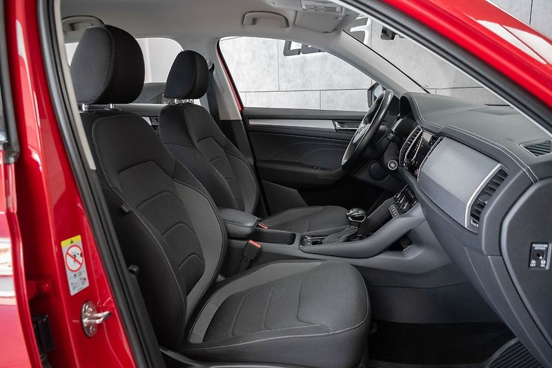Škoda Kodiaq 2.0 TDI DSG*TAŽNÉ**DPH*ČR 1.M* - fotka 12 z 42