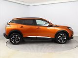 Peugeot 2008 (2021) Allure 1.2 PureTech, Tempomat - náhled 6