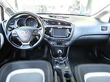 Kia Ceed (2017) 1.6i, 1.maj,ČR, Klima - náhled 8