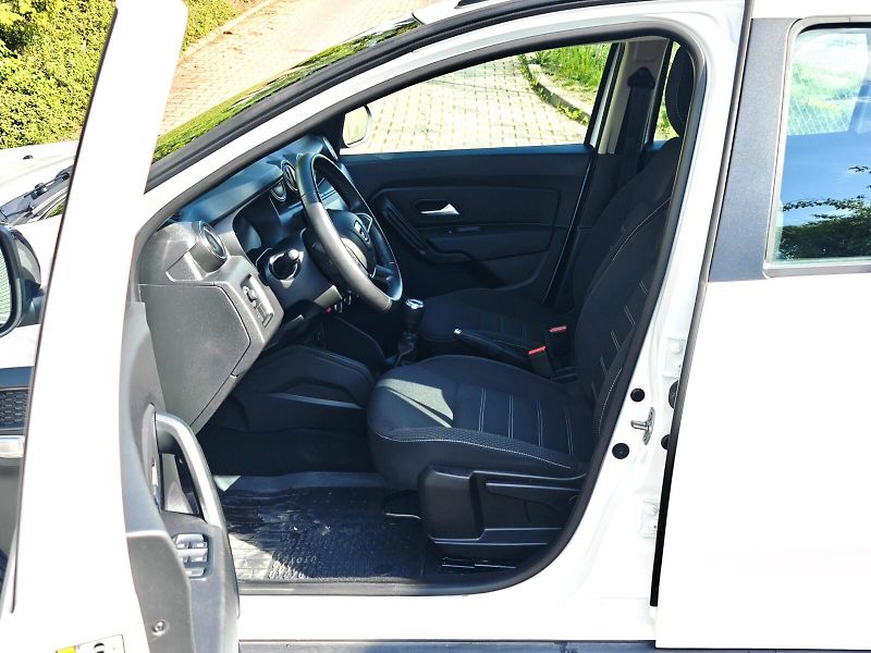 Dacia Duster (2022) 1,0 TCe 74 kW Comfort LPG - fotka 10 z 38