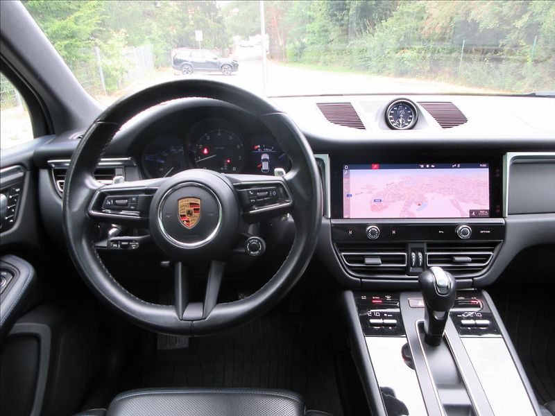 Porsche Macan Pano, 360, 1.maj. ČR, DPH, Akt - fotka 18 z 41