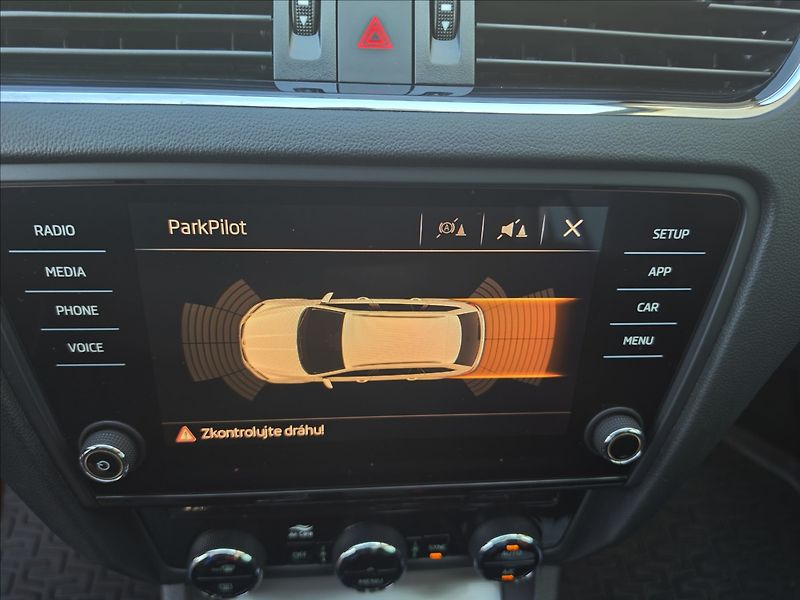 Škoda Octavia III 1,5TSi Ambition ALU TZ - fotka 17 z 46