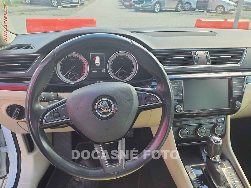 Škoda Superb (2016) 2.0TSi 4x4, ČR, AT, navi - fotka 3 z 3