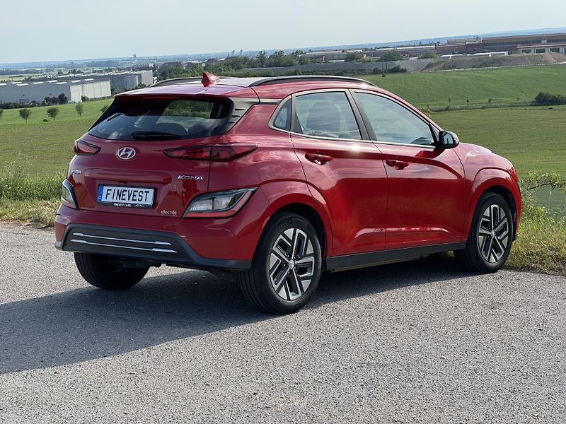 Hyundai Kona EV 42 kWh 100 kW Kamera SoH 95 - fotka 4 z 26