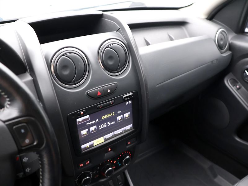 Dacia Duster 1.2 TCe 92kW Prestige Tažné - fotka 16 z 26