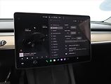 Tesla Model Y (2022) Long Range AWD 79kWh, SoH 91% - náhled 20