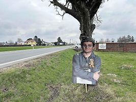 Na radar upozorňuje Radar z M.A.S.H.