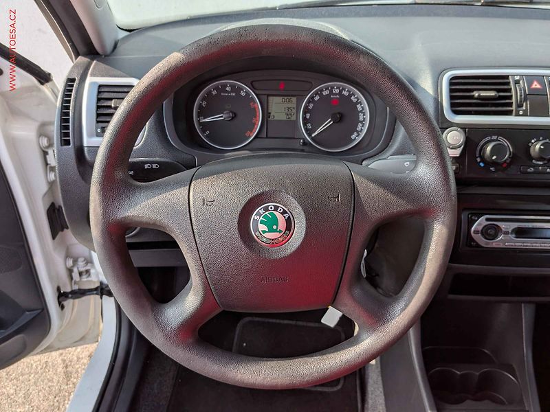 Škoda Fabia (2008) 1.2 i, 2.maj,ČR, Ambiente, AC - fotka 13 z 14