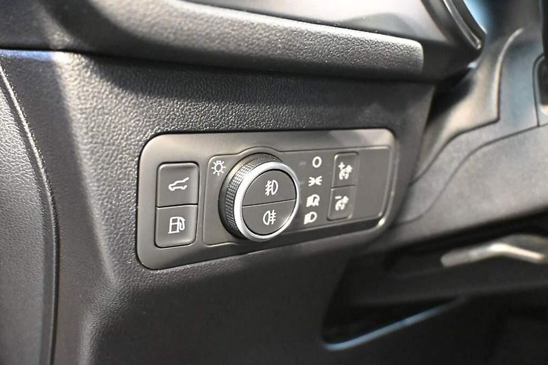 Ford Kuga (2024) 2.5 LED ACC VIRTUAL Tažné Kame - fotka 16 z 46