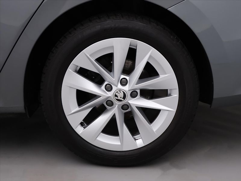 Škoda Octavia 1,5 TSI DSG Style Matrix DPH - fotka 28 z 35