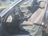 BMW Řada 3 2.0 318d Touring - náhled 10