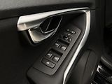 Volvo V40 D2 MOMENTUM - náhled 33