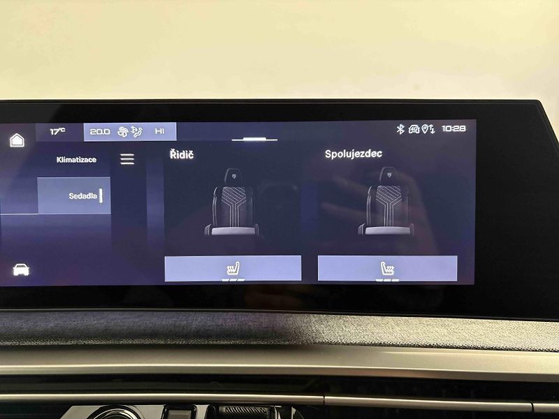Peugeot 3008 (2026) Business Hybrid 145 e-DCS6 - fotka 27 z 40
