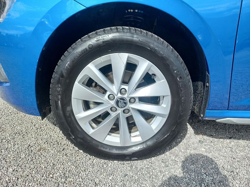 Škoda Kamiq (2024) 1.0TSi 85kW ČR DPH  - fotka 16 z 20