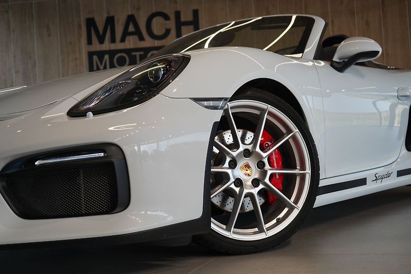Porsche Boxster Spyder, Burmester, PDLS,Manuál - fotka 3 z 50