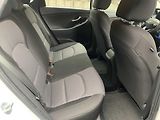 Hyundai i30 1.6 CRDi 85 kW 1.MAJITEL DPH - náhled 8