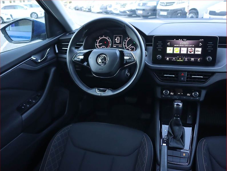 Škoda Kamiq (2020) 1.0 TSI, Automat, Tempomat - fotka 7 z 23