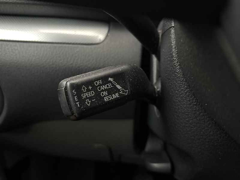 Volkswagen Sharan 7míst - fotka 22 z 26