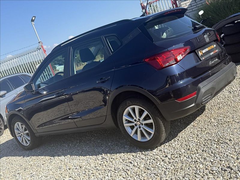Seat Arona 1,0 TSI DSG 81kW 39.000Km - fotka 7 z 33