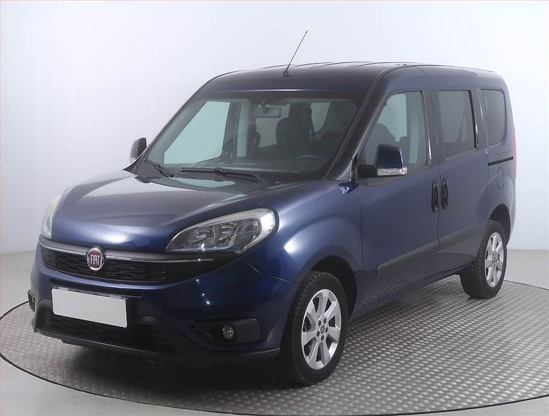 Fiat Dobló (2017) 1.4 i, 5Míst, SR - fotka 2 z 14