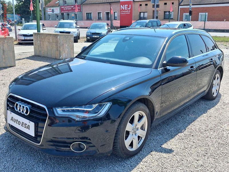 Audi A6 (2013) 3.0 TDi, AT, LED, Navi - fotka 3 z 22