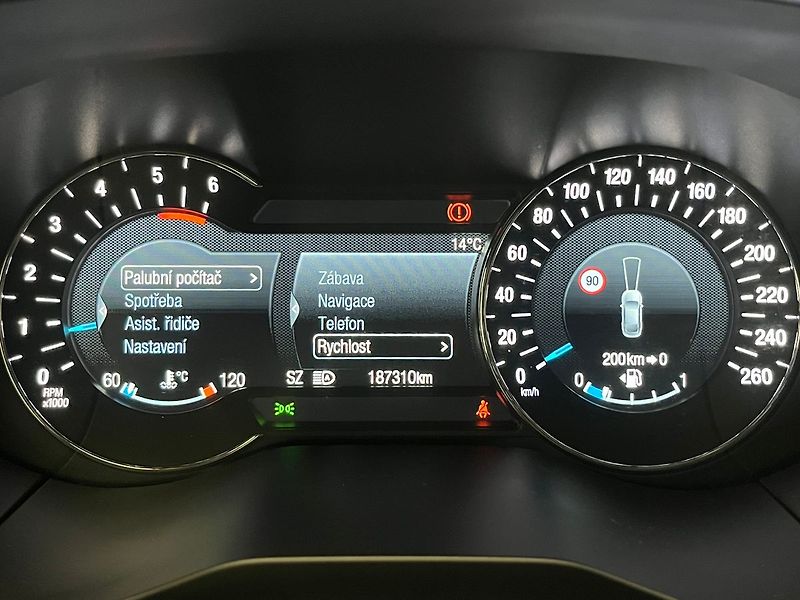 Ford S-MAX 2.0 EB Titanium manuál 7 míst - fotka 11 z 63