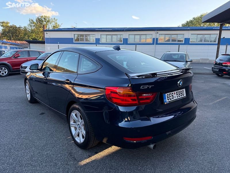 BMW Řada 3 GT, manual - fotka 2 z 12
