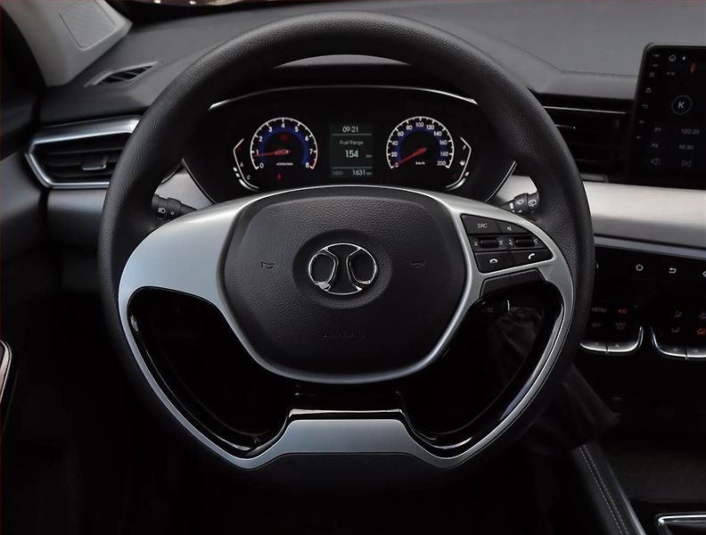BAIC BJ30 (2025) 1.5T, Serv.kniha, Kůže, Navi - fotka 17 z 19
