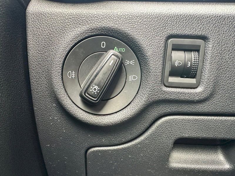 Škoda Fabia (2022) 1.0 MPI 59kW Ambition - fotka 9 z 23