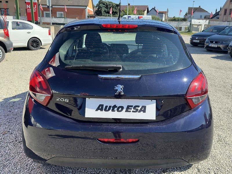 Peugeot 208 (2019) 1.2i, ČR, AC - fotka 5 z 19