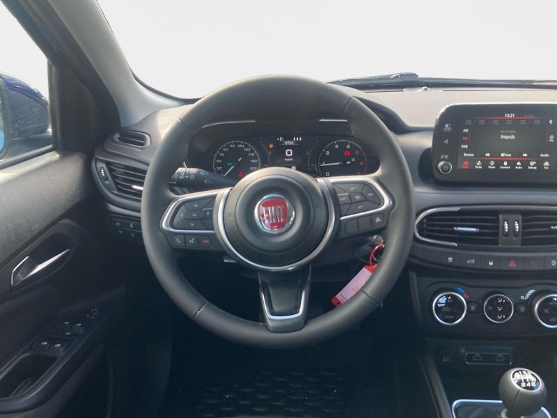 Fiat Tipo (2025) Sedan Urban 1.6 MultiJet 130k  - fotka 12 z 15