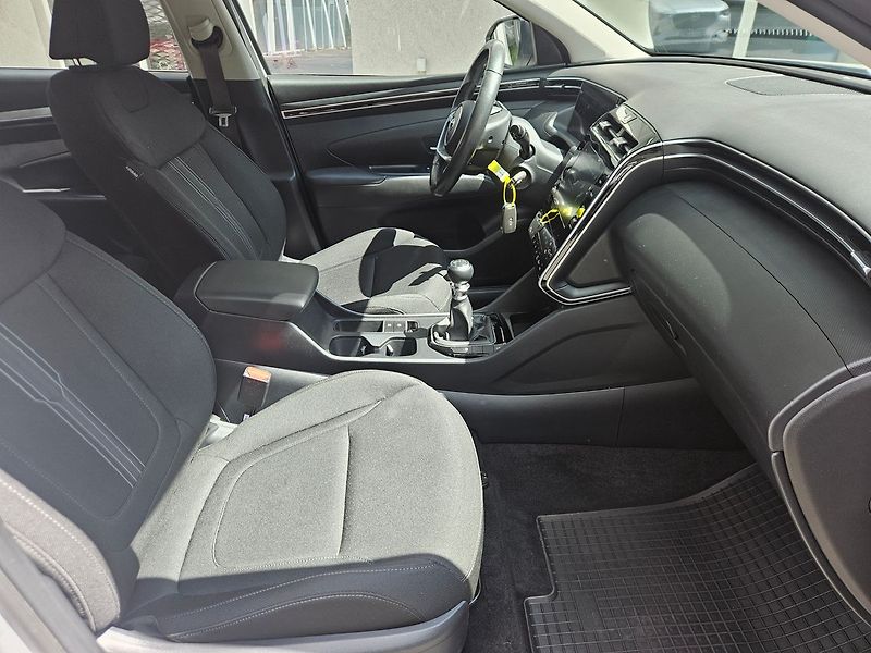Hyundai Tucson 1,6 T-GDi 110kW, Comfort,1.maj - fotka 28 z 37