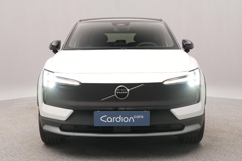 Volvo EX30 (2026) CROSS COUNTRY P8 TWIN PLUS - fotka 15 z 19