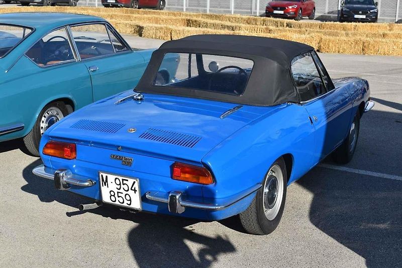 Ve Španělsku jsme mohli zkoušet historické modely Seatu